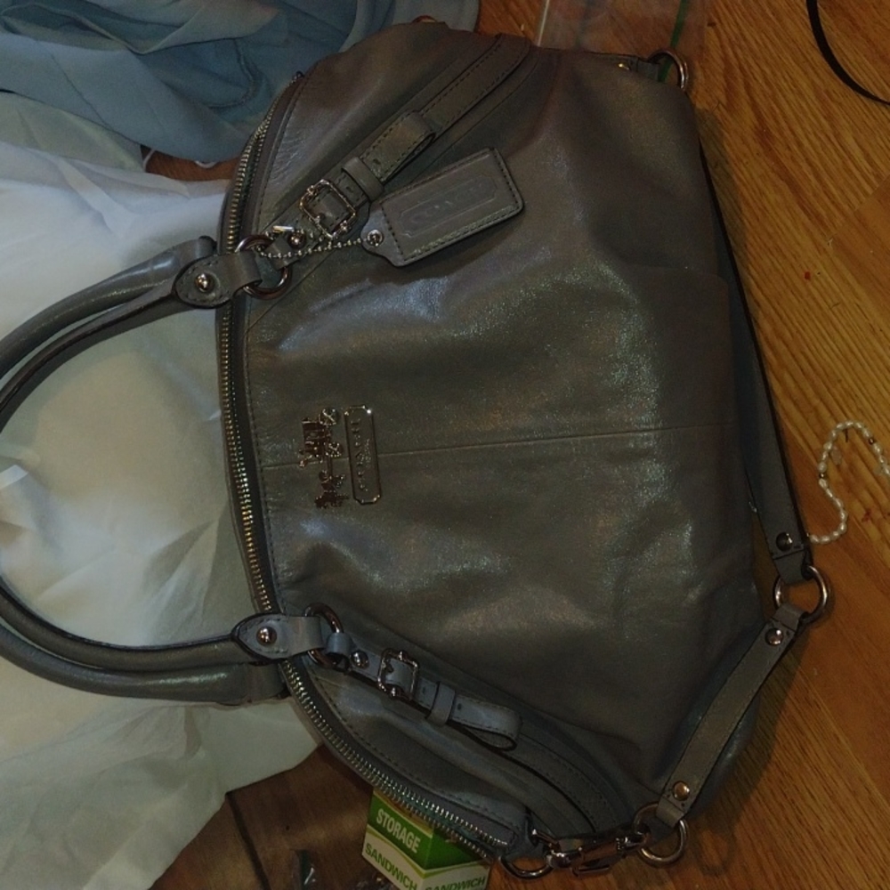 Coach bag comes with bag